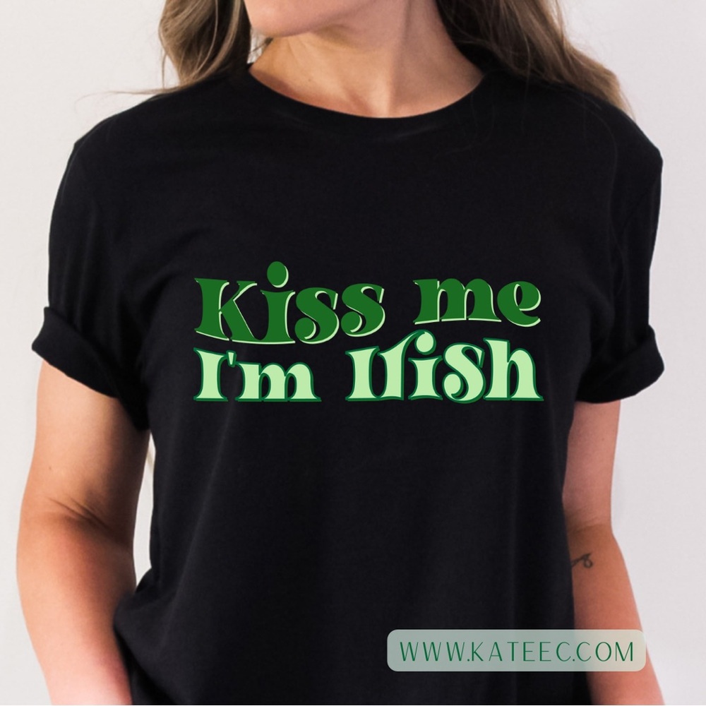 Kiss Me I’m Irish - Soft Style Tee 🇮🇪